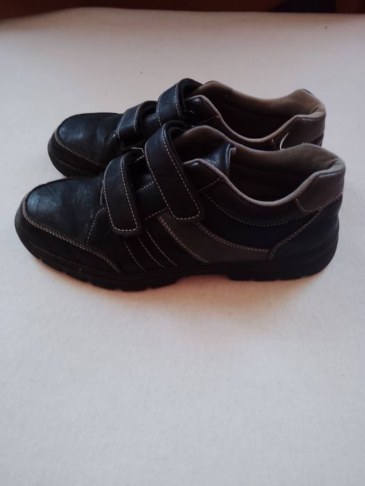 Buty młodzieżowe roz 40