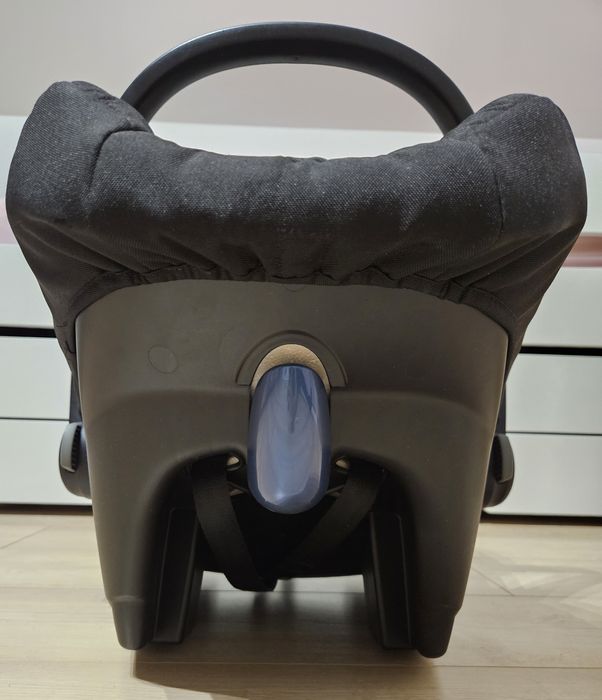 Nosidełko Maxi Cosi City kolor czarny Raven