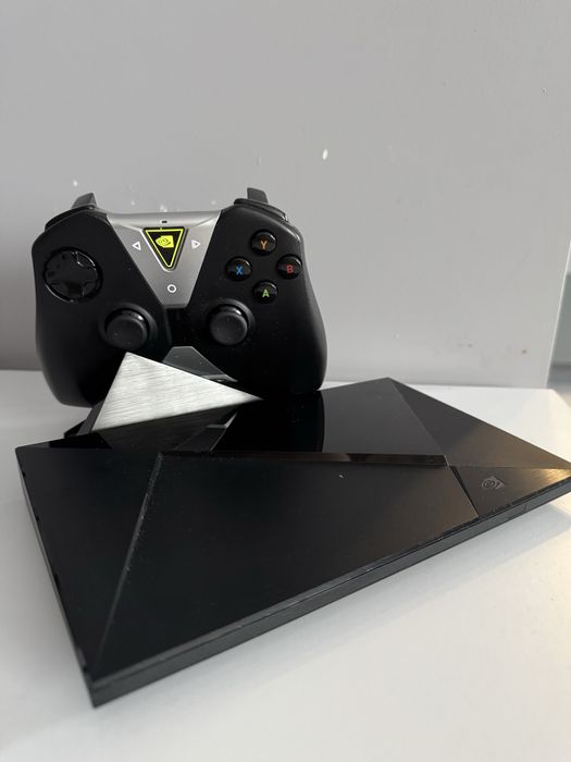 Ігрова приставка Nvidia shield TV