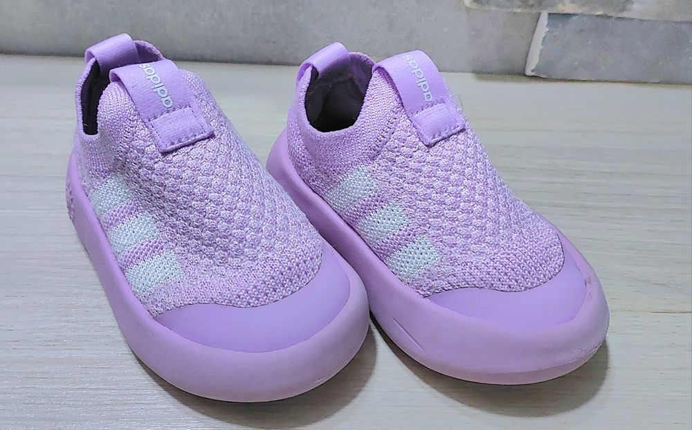 Кеди, сліпони adidas на дівчинку, 23,5 р, 14 см