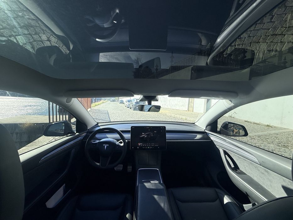 Tesla model y performance502923939671582725