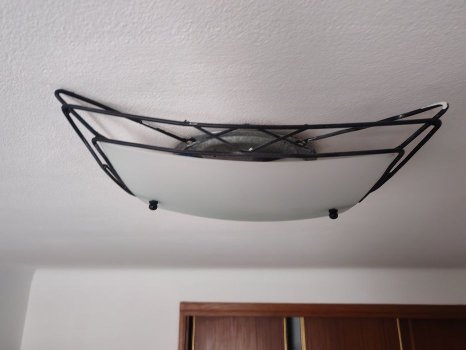Candeeiro de teto tipo plafond