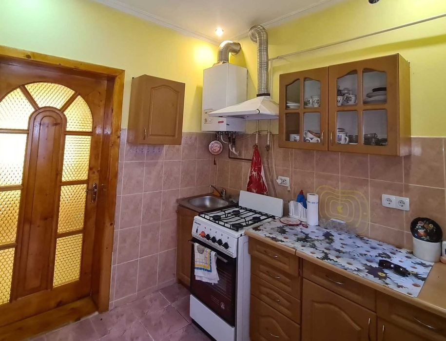 Здається дім біля термального басейна в Берегово подобово