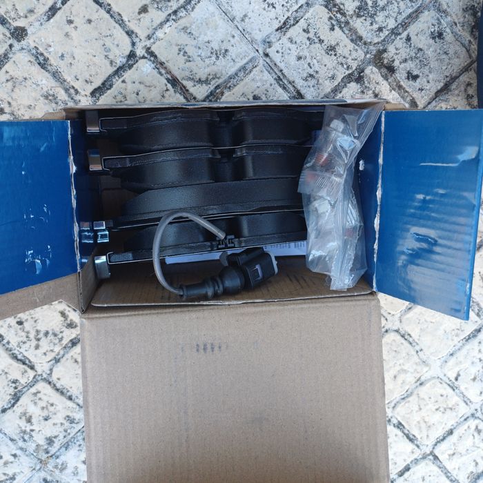 Pastilhas Travão Audi A3 8v BOSCH novas