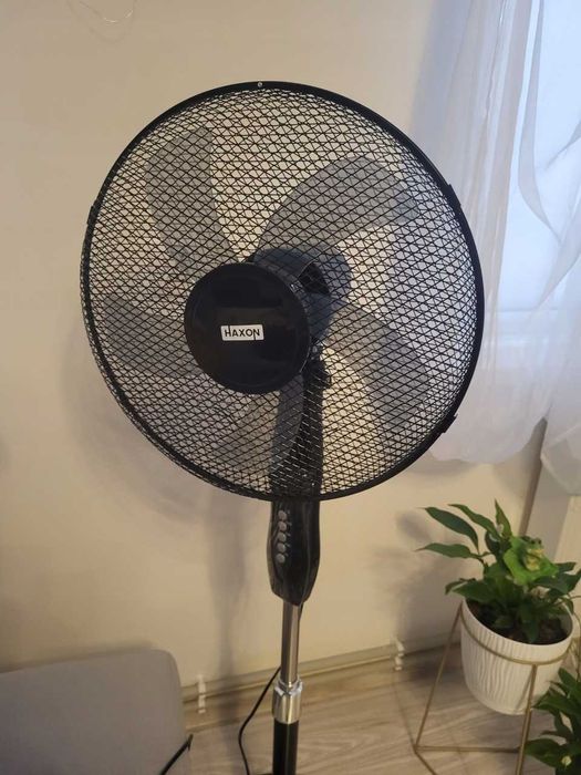 Nowy Wiatrak Wentylator Podłogowy Stojący 5 Łopatek Timer + Pilot