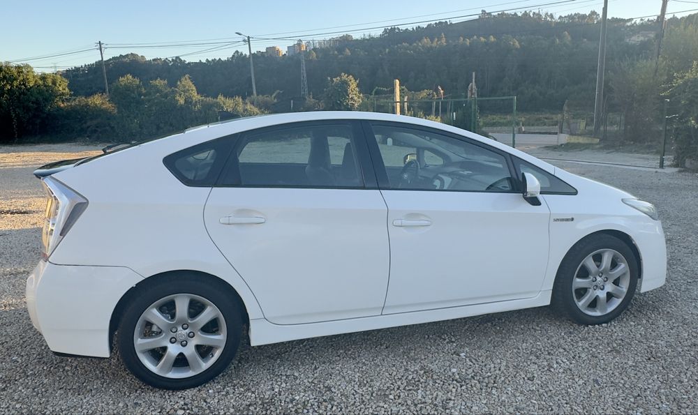 Toyota prius 2011 1.8 hybrid