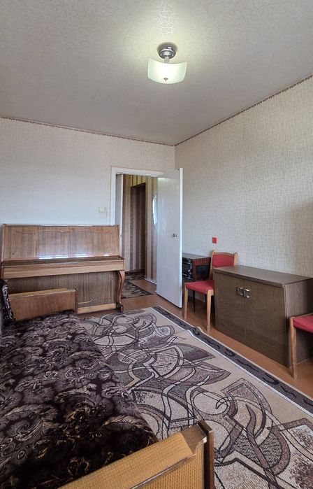 Продаж 3к  пр.Лушпи 23