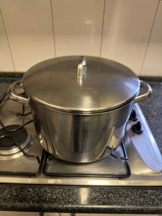 Conjunto Tachos | Panela | Púcaros INOX Silampos e Frigideira