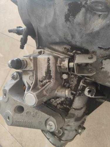 Caixa de velocidades Opel Astra      ref: 5 5 3 5 2 9 3 5