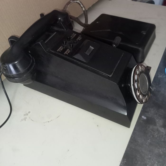 Telefone antigo a funcionar