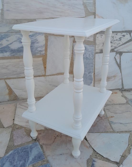Mesa   de   apoio