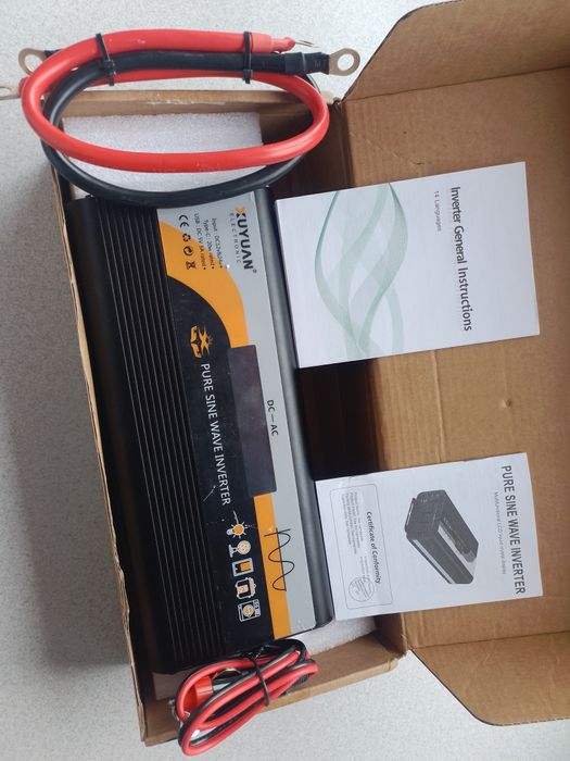 Автомобільний інвертор 12В-220В 2000Вт з USB та Type-C