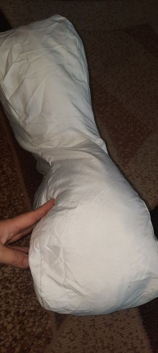 Подушка для сна. Убодная с вырезом для плеча.