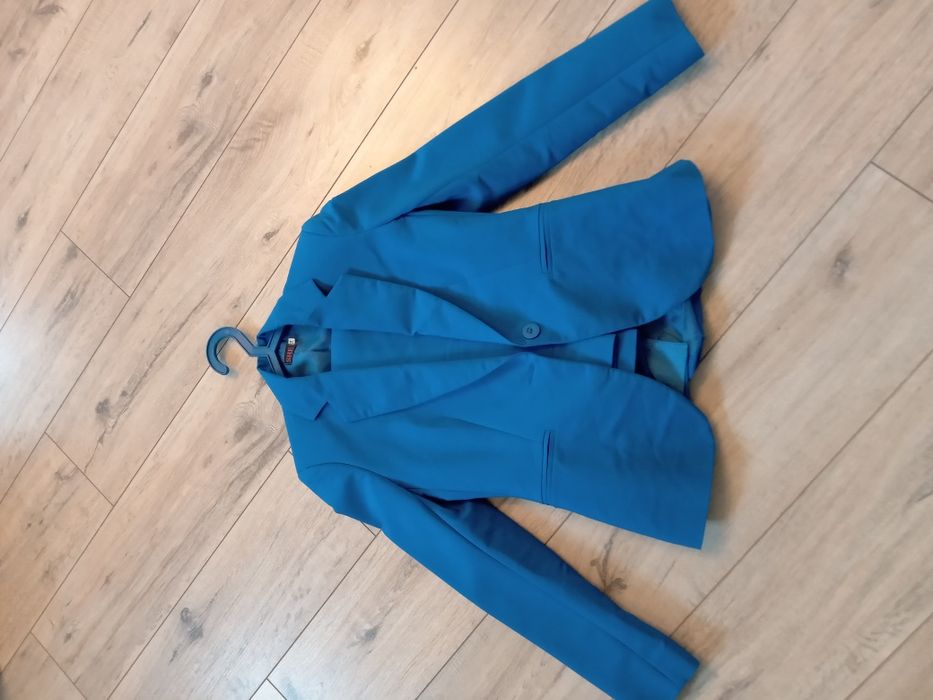 Elegancki garnitur damski,XS. Chabrowy/niebieski.  Spodnie, żakiet