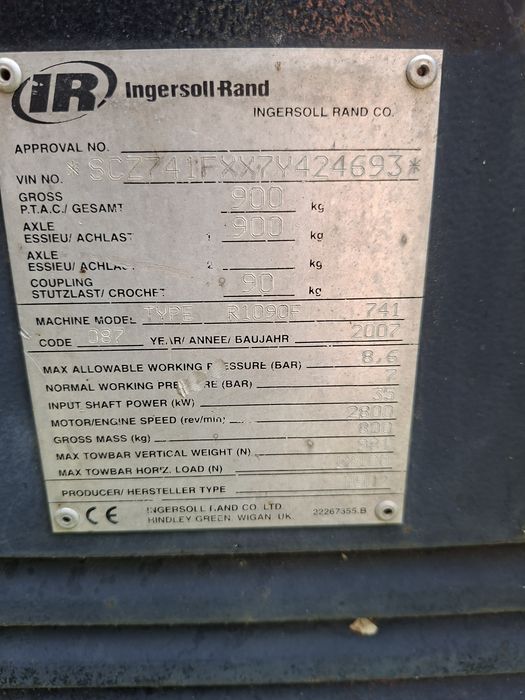 Kompresor śrubowy Ingersoll Rand 7/41