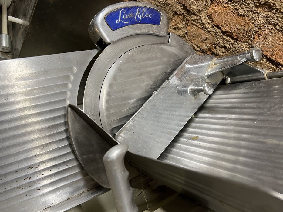 Profesjonalna kralanica do wedlin i serow firmy Lan Elec