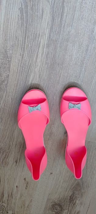 Buty różowe gumowe