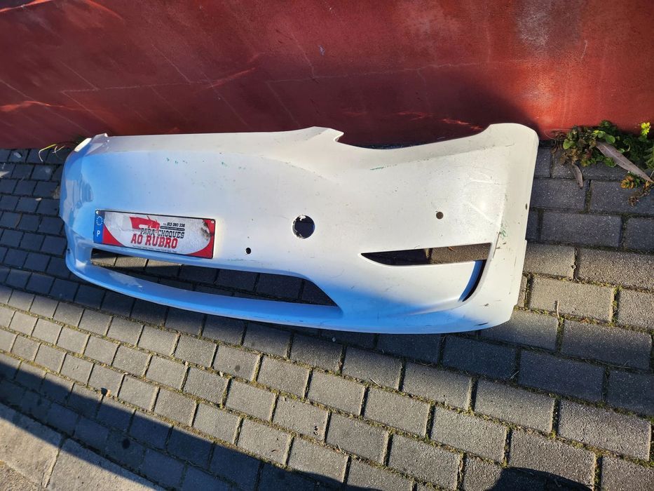 Parachoque tesla model y