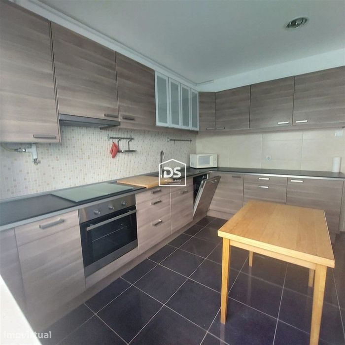 Apartamento T2 Arrendamento em Santa Iria de Azoia, São João da Talha