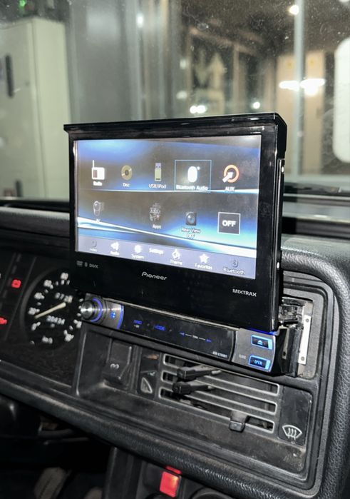 Автомагнитола pioneer avh x7550bt с магнитола с выдвижным экраном