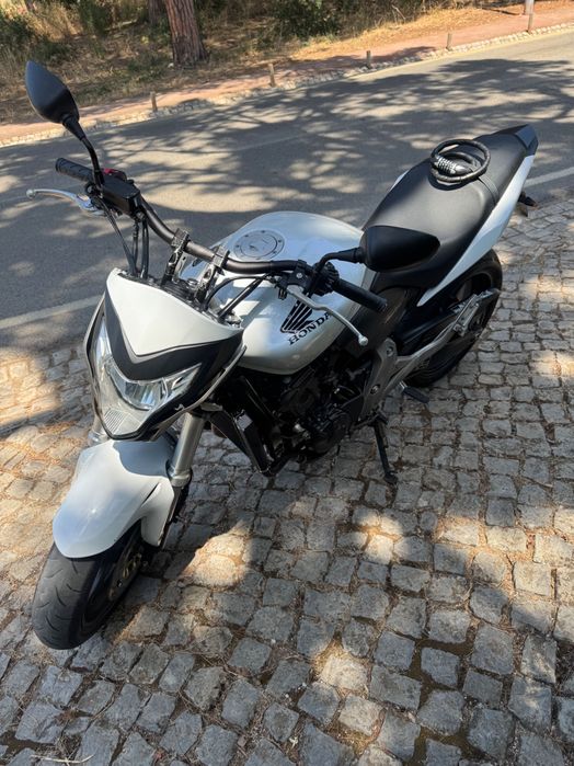 Moto hornet 600 Cc