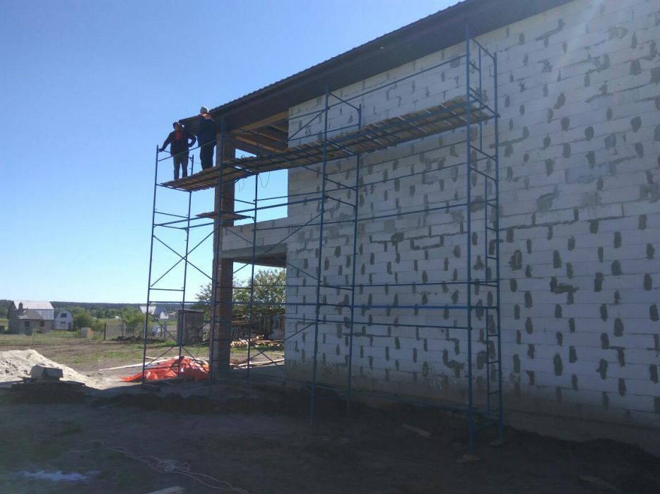 Аренда строительных лесов. Оренда будівельних риштувань.