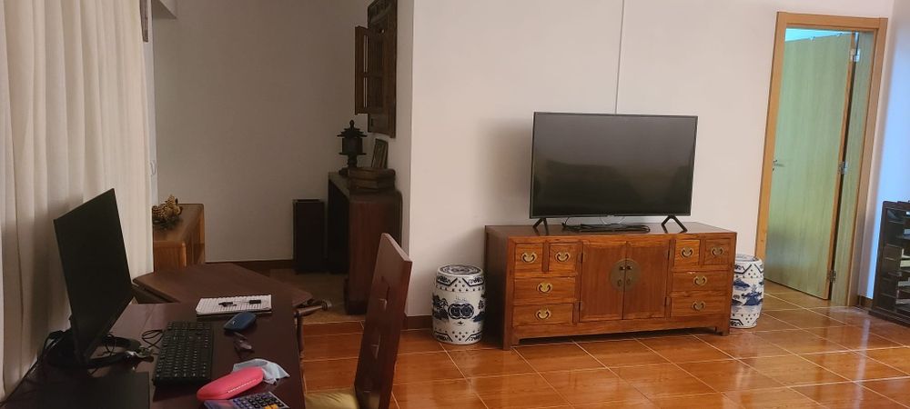 Arrenda-se T1 mobilado em quinta isolada na Serra Buarcos