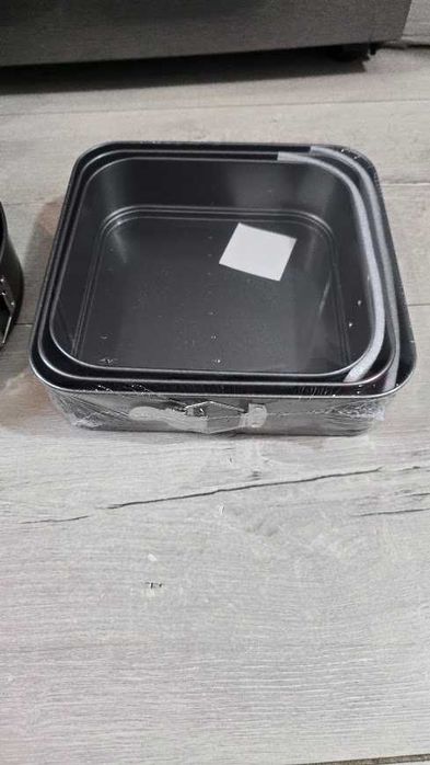 Zestaw blach Relaxdays Tortownice 6w1 okrągłe i kwadratowe od 26-28 cm