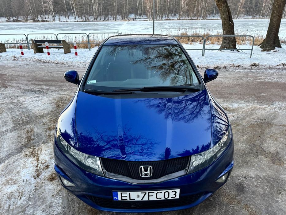 Honda Civic UFO 1.8i-VTEC SPORT benzyna POLIFT bogate wyposażenie Honda Civic VIII