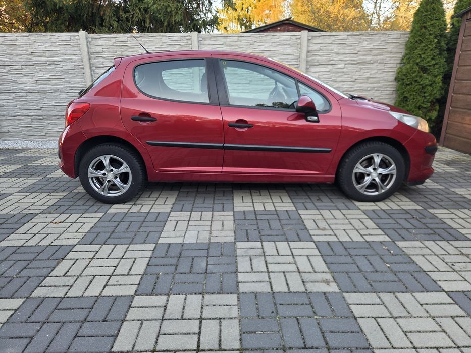 Peugeot 207