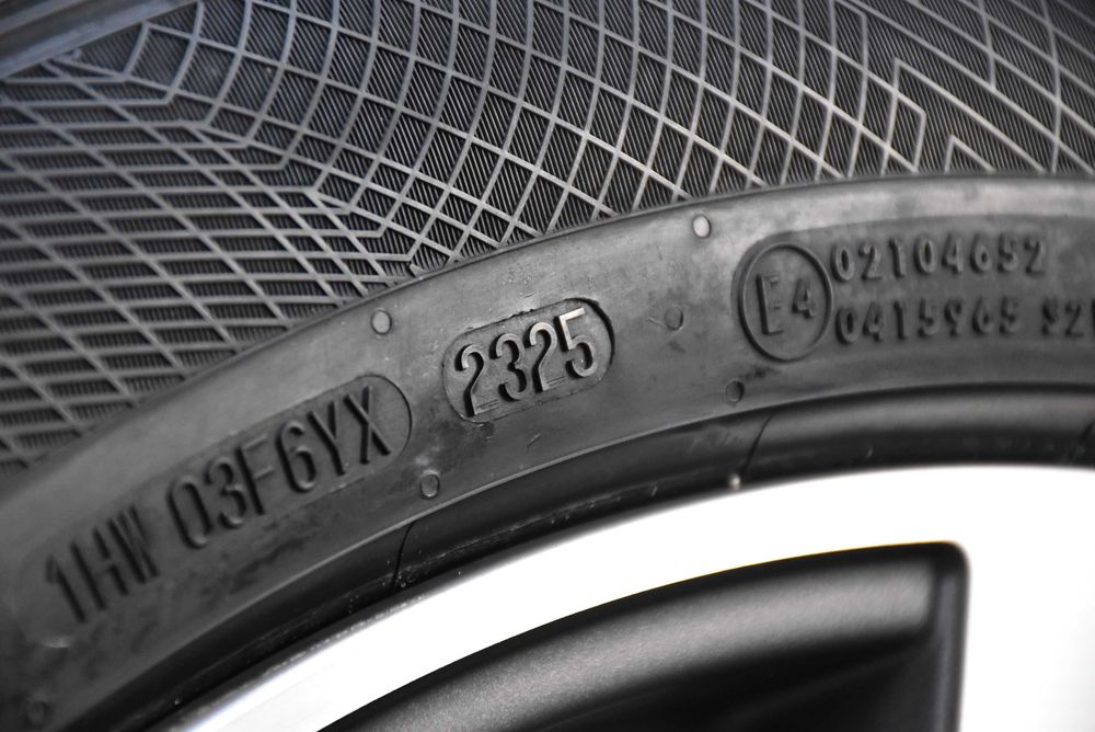 Nowe koła zimowe OEM AUDI Q3 RSQ3 SPORTBACK 83A 19" Continental AO 25r