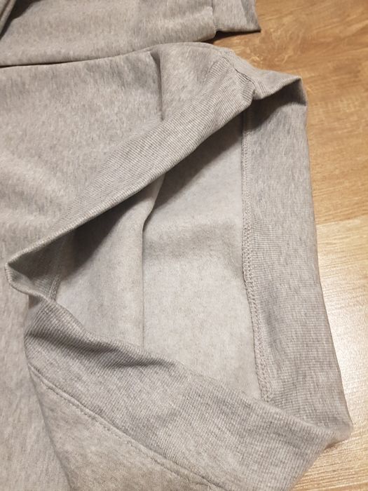 Tommy Hilfiger світшот сірий