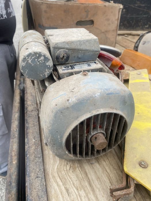 Motor monofasico Efacec