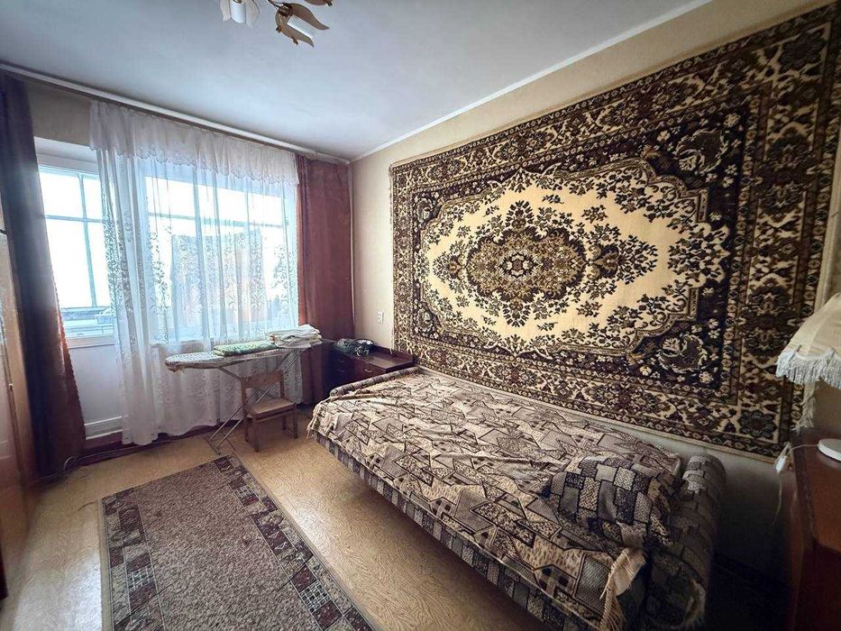 Пропонується до продажу світла та дуже тепла 3-кімнатна квартира!