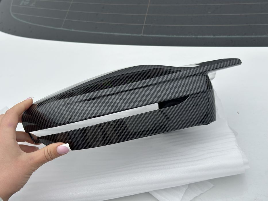 Карбонові накладки на дзеркала