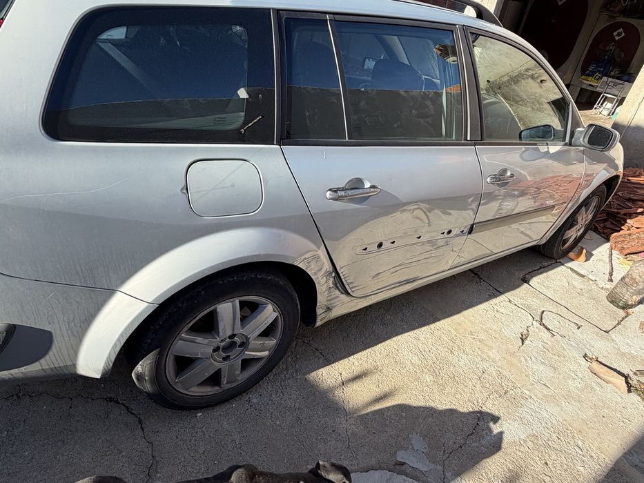 Renaulte megane II — photo 5