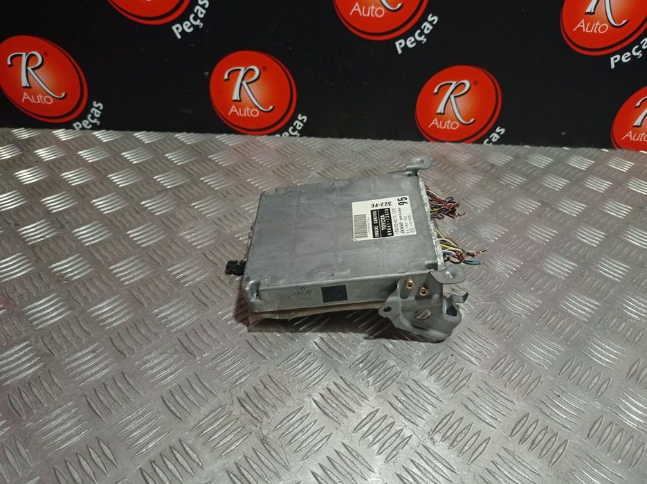 Centralina Do Motor Toyota Corolla Verso (_E12_)