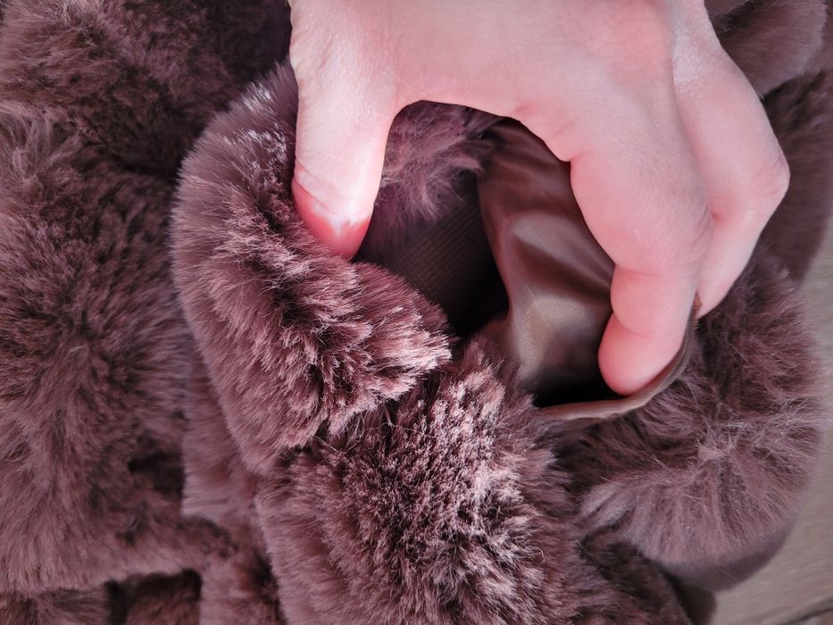 Bezrękawnik brązowy puszek