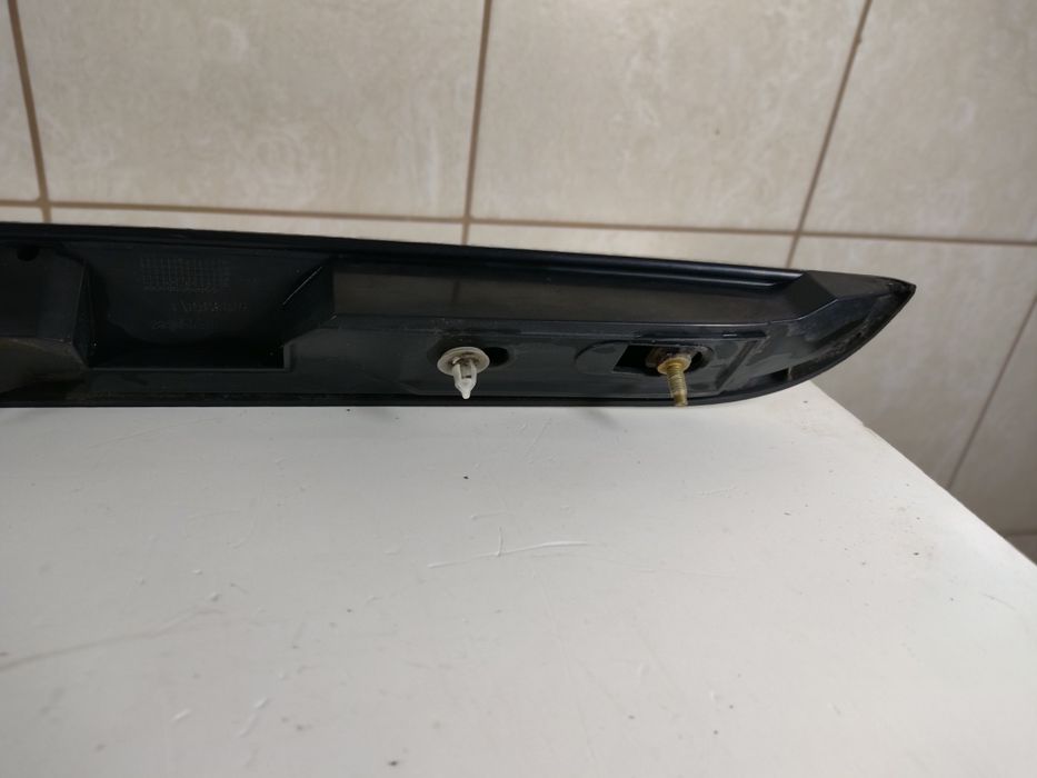 Listwa tylnej klapy  Xsara Picasso czarna elektrostyk blenda