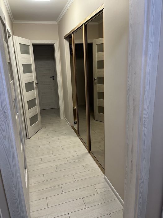 Сдам 2 х к.кв.на Песках в новом доме