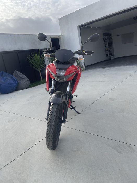 Suzuki gsx-s 125  em bom estado