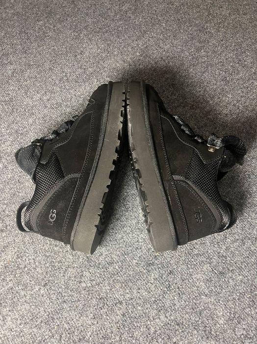 UGG Lowmel black