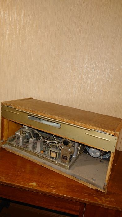Радіо приймач ретро VEF Radio вінтаж