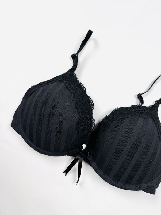Biustonosz push-up 70D czarny