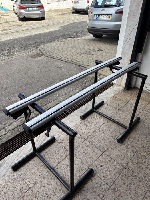 Vendo bagageira de tejadilho THULE usada.