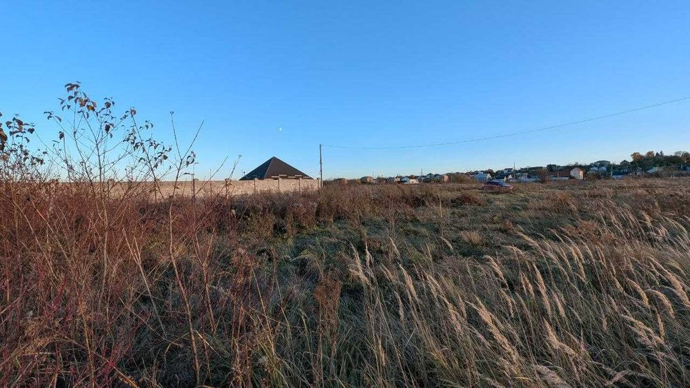 Земельна ділянка 10 соток під забудову в с. Підбірці