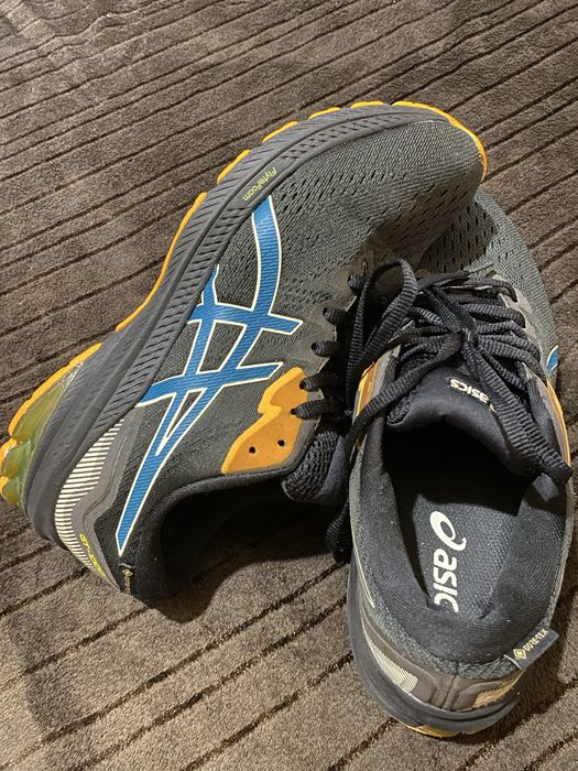 кросівки ASICS GT-1000 11 GTX (GORE-TEX) розмір 42