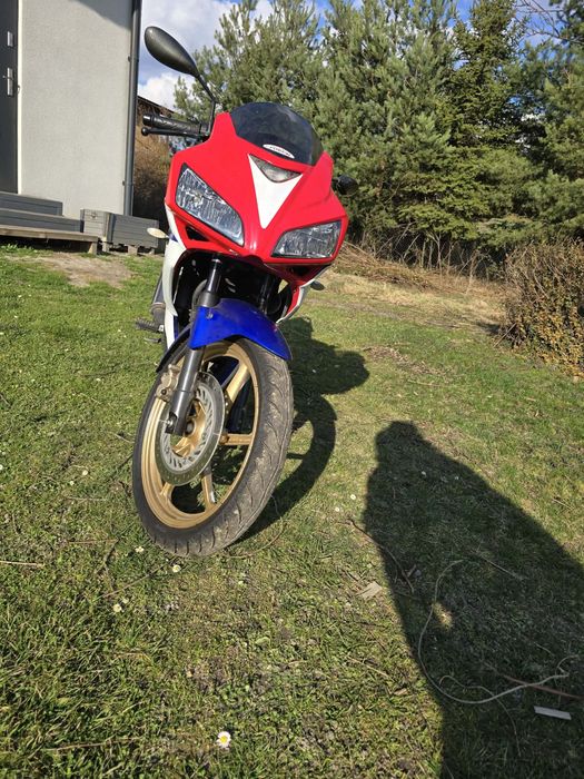Honda cbr  125cc