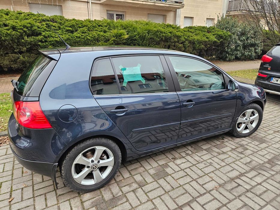 Sprzedam VW GOLF 1,4 benzyna
