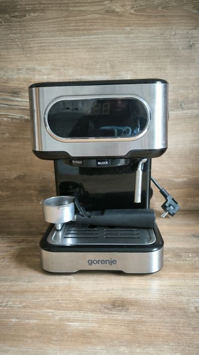 Ekspres do kawy  KOLBOWY GORENJE